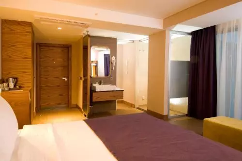 Casa De Maris Spa and Resort Hotel